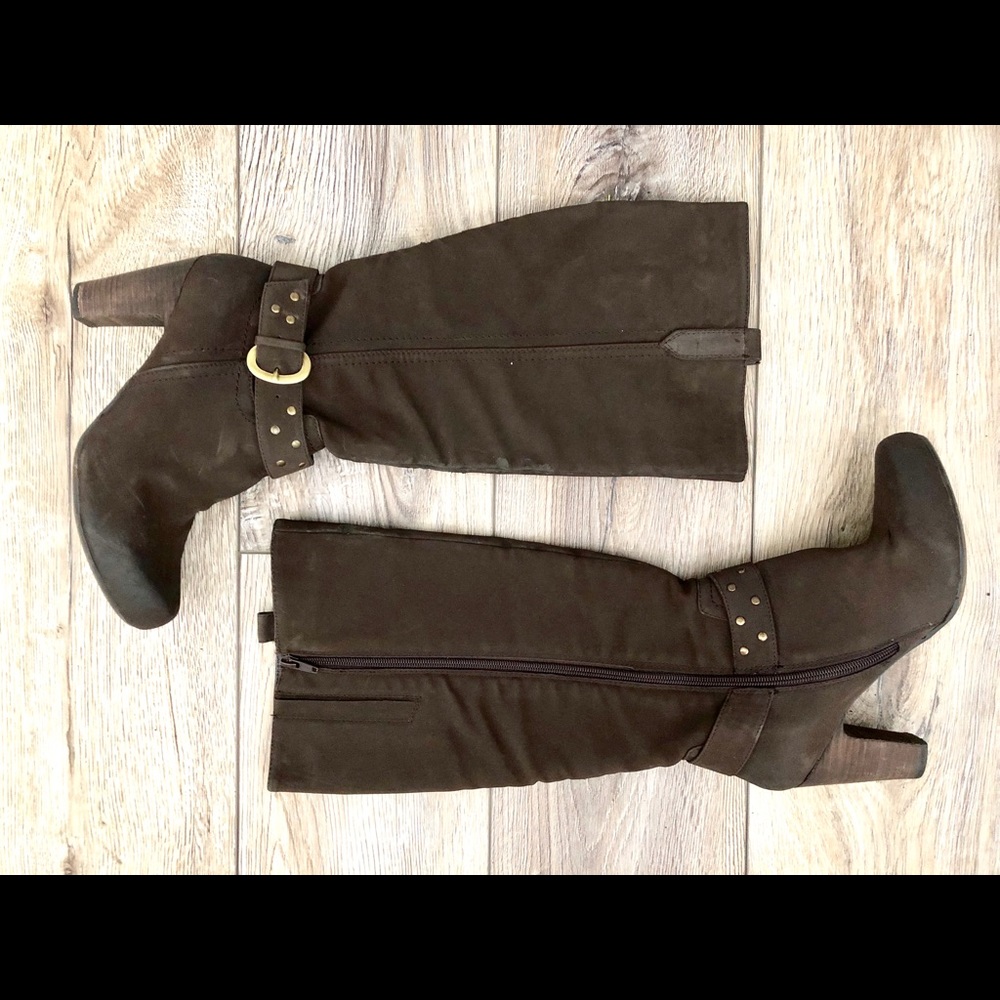 Bass Brown Heeled Daniella Boot Sz 8